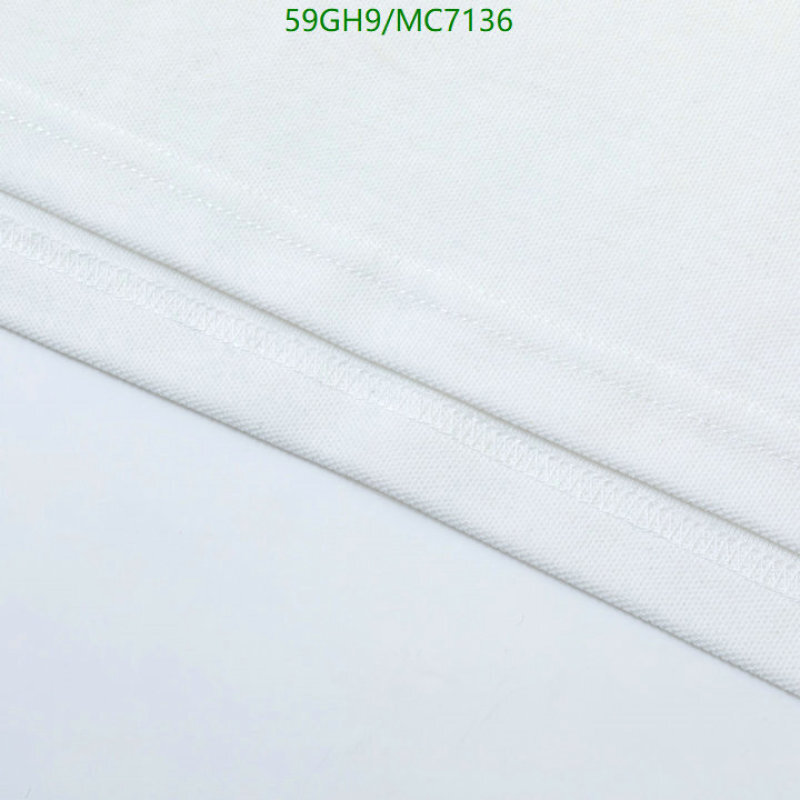 Burberry-Clothing Code: MC7136 $: 59USD