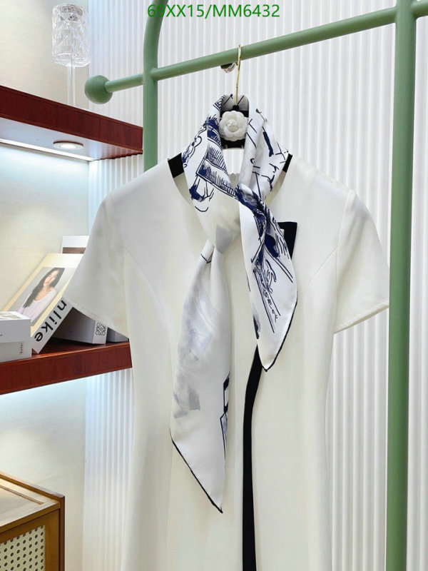 Chanel-Scarf Code: MM6432 $: 69USD