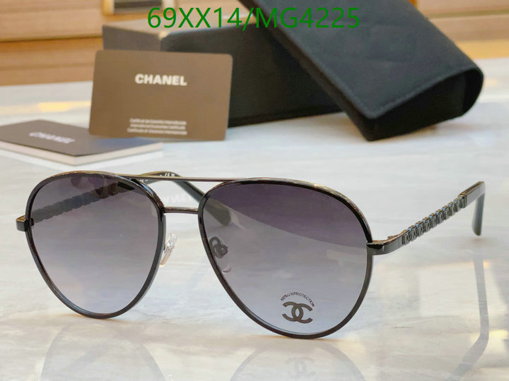 Chanel-Glasses Code: MG4225 $: 69USD