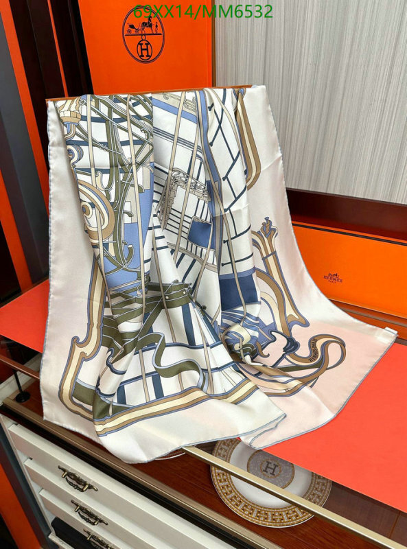 Hermes-Scarf Code: MM6532 $: 69USD