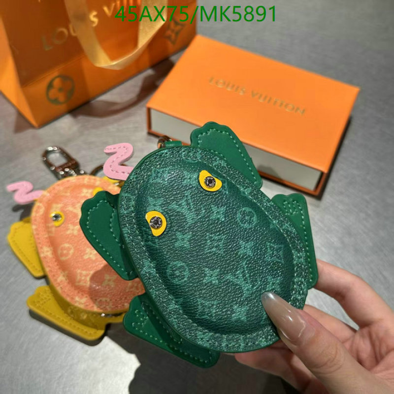 LV-Key pendant Code: MK5891 $: 45USD