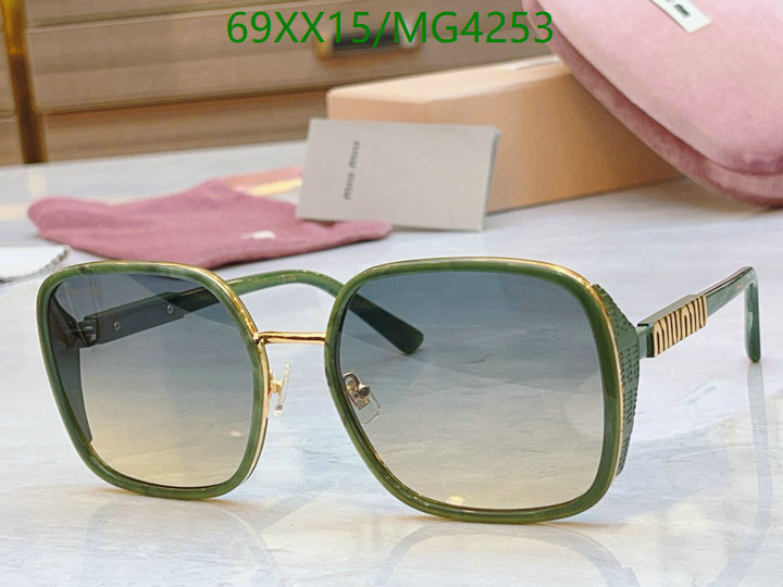 MiuMiu-Glasses Code: MG4253 $: 69USD