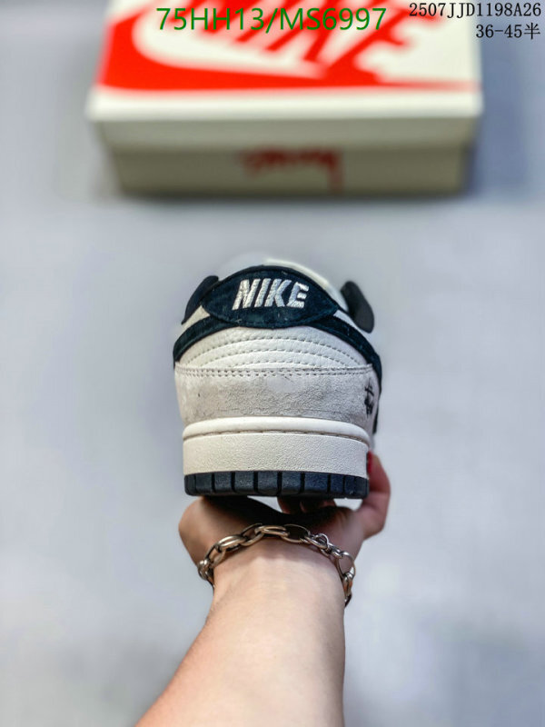 NIKE-Women Shoes Code: MS6997 $: 75USD