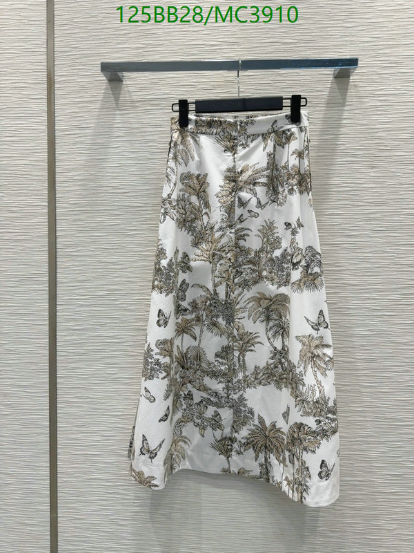 Dior-Clothing Code: MC3910 $: 125USD