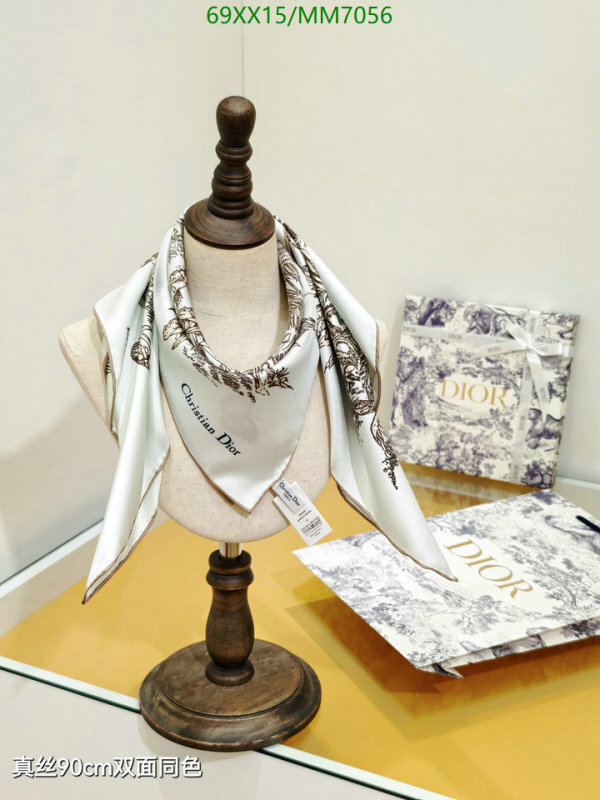 Dior-Scarf Code: MM7056 $: 69USD
