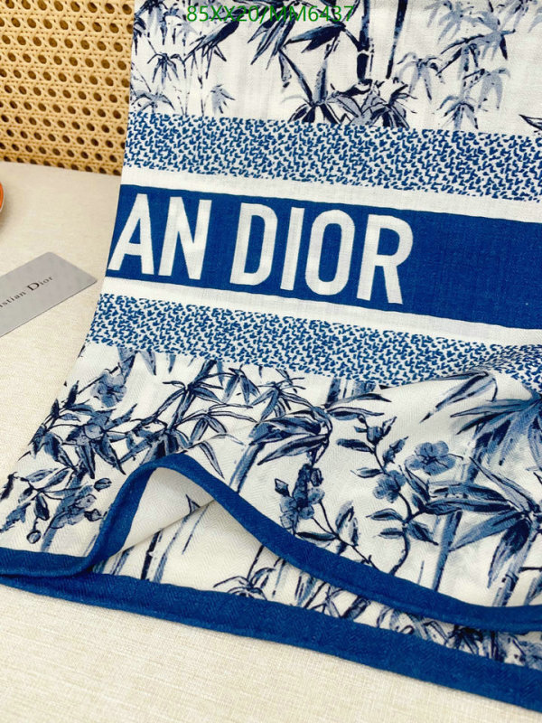 Dior-Scarf Code: MM6437 $: 85USD