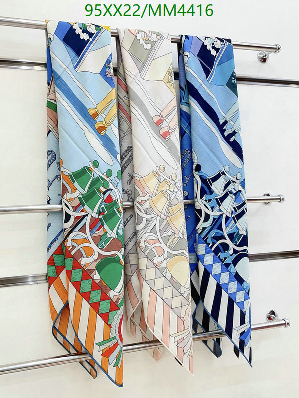 Hermes-Scarf Code: MM4416 $: 95USD