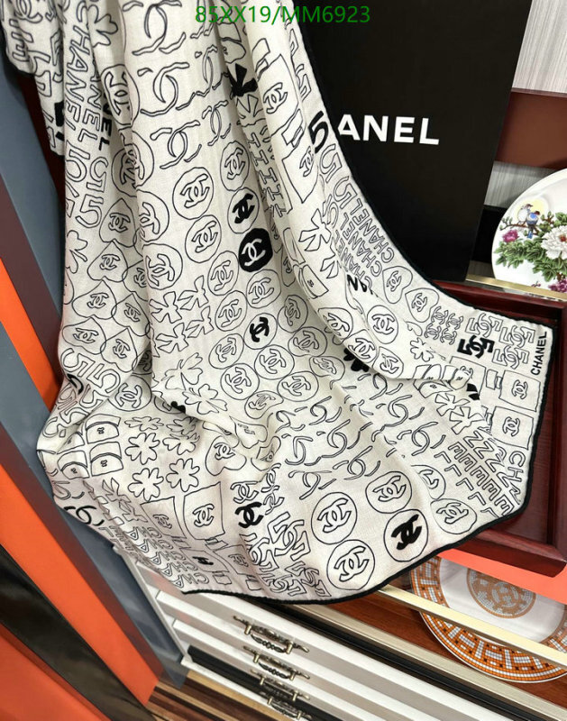 Chanel-Scarf Code: MM6923 $: 85USD