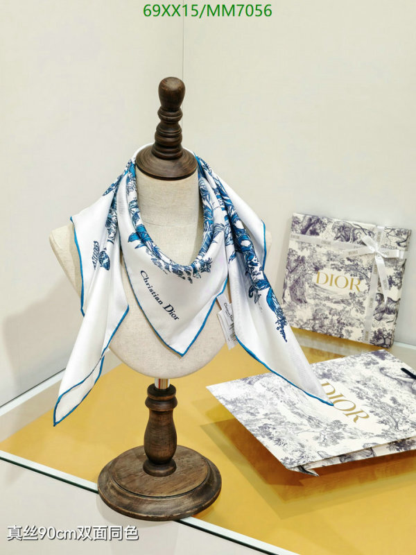 Dior-Scarf Code: MM7056 $: 69USD