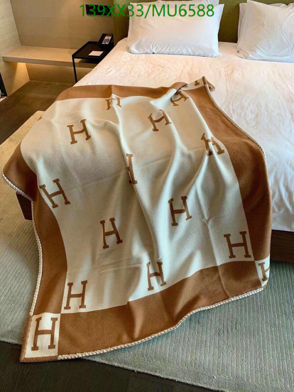 Hermes-Houseware Code: MU6588 $: 139USD