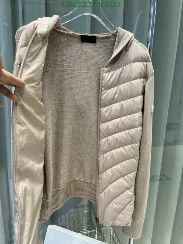 Moncler-Down jacket Women Code: MC5257 $: 135USD