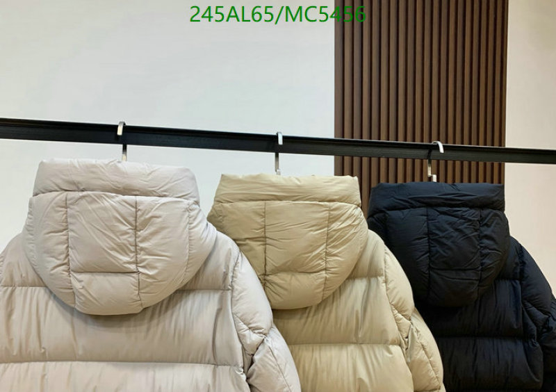 Prada-Down jacket Women Code: MC5456 $: 245USD