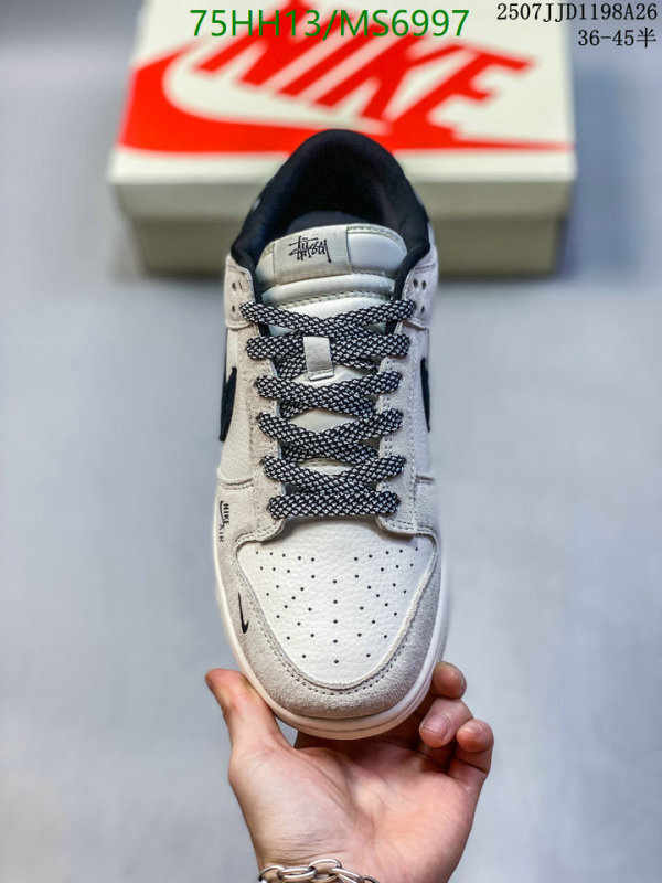 NIKE-Women Shoes Code: MS6997 $: 75USD