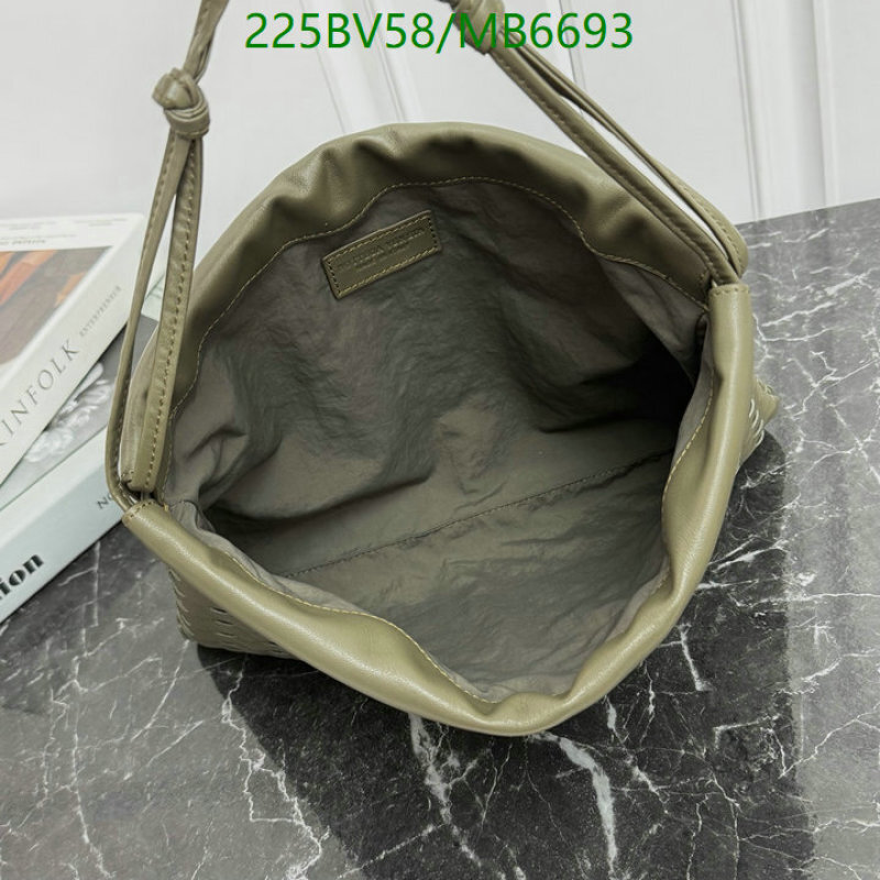 BV-Bag-Mirror Quality Code: MB6693 $: 225USD