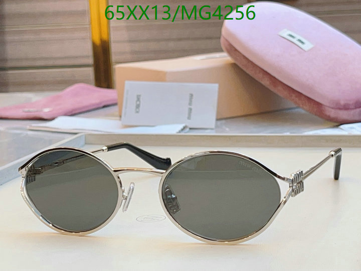 MiuMiu-Glasses Code: MG4256 $: 65USD