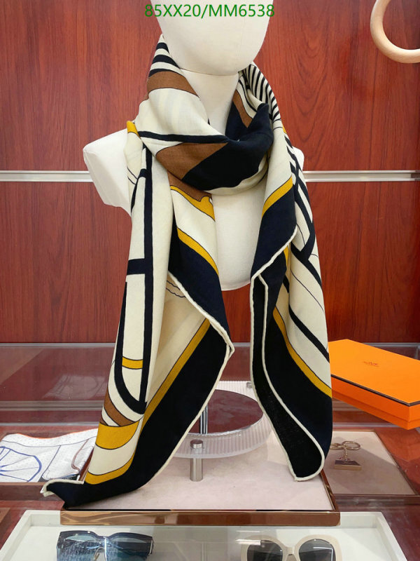 Hermes-Scarf Code: MM6538 $: 85USD