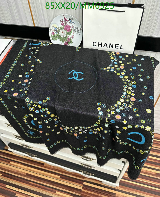 Chanel-Scarf Code: MM6925 $: 85USD