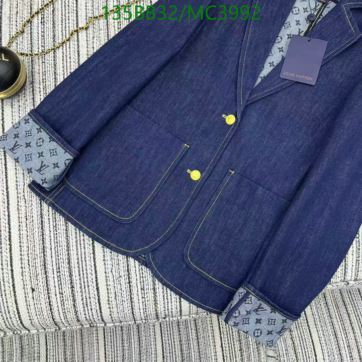 LV-Clothing Code: MC3992 $: 135USD