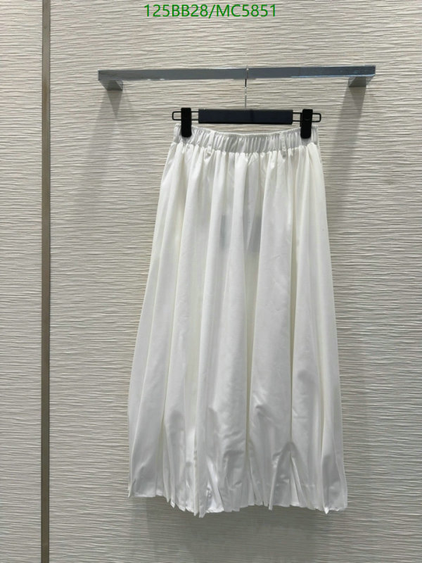 Prada-Clothing Code: MC5851 $: 125USD