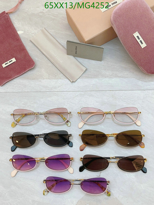 MiuMiu-Glasses Code: MG4252 $: 65USD