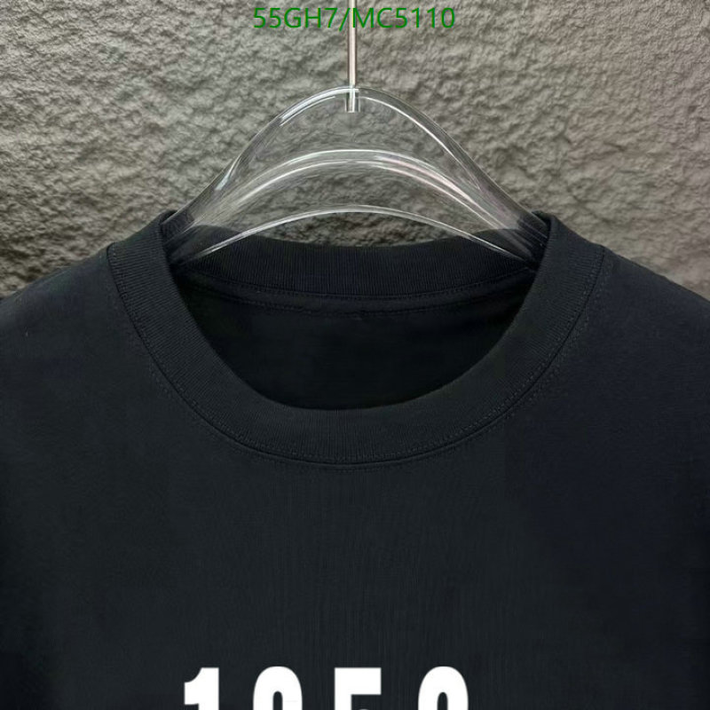 Moncler-Clothing Code: MC5110 $: 55USD