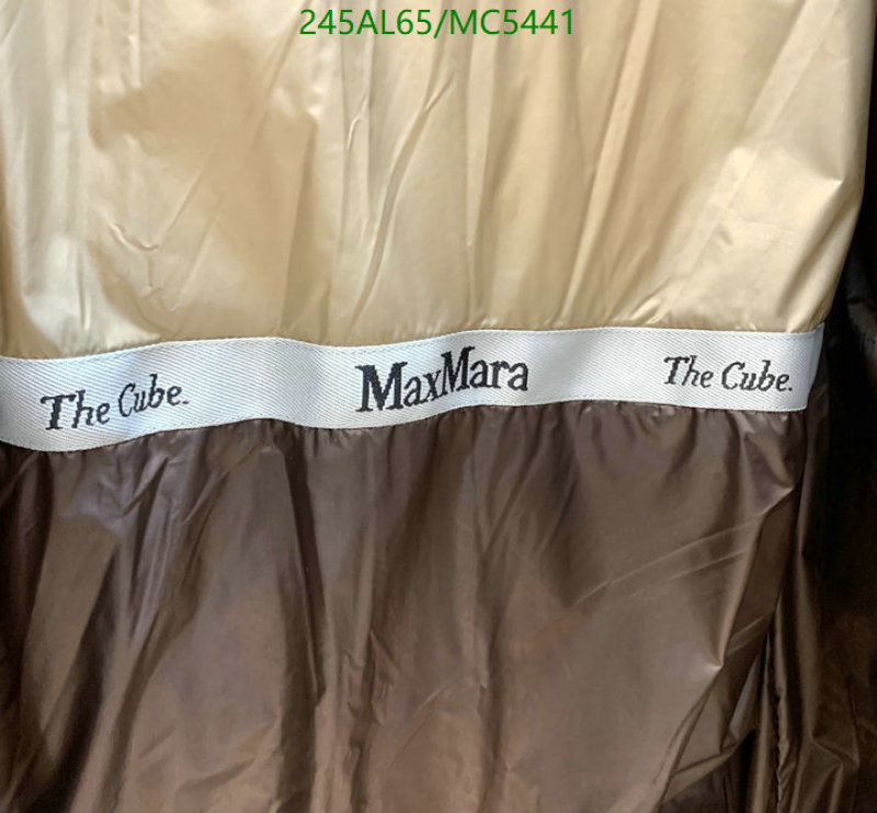MaxMara-Down jacket Women Code: MC5441 $: 245USD
