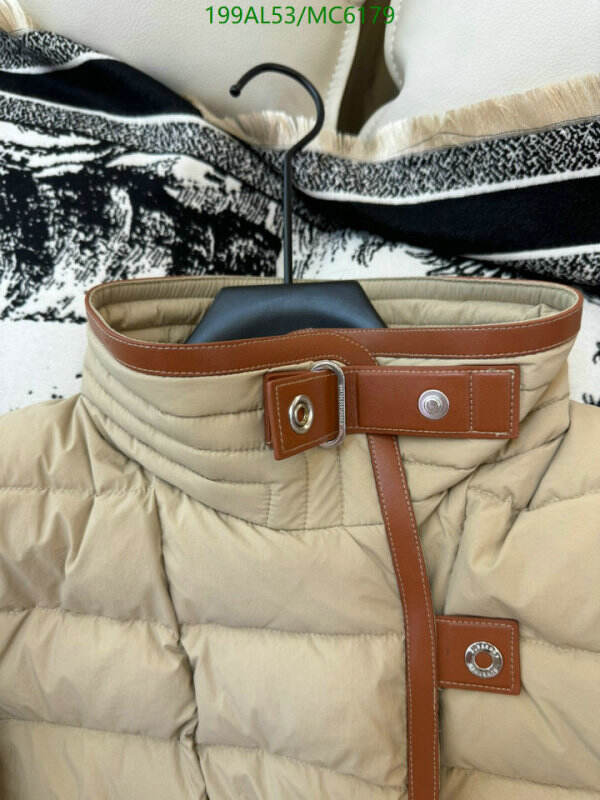 Burberry-Down jacket Women Code: MC6179 $: 199USD