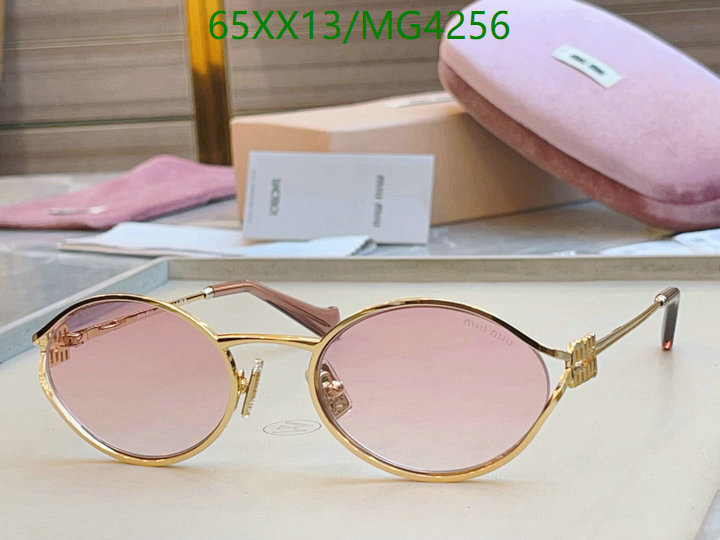 MiuMiu-Glasses Code: MG4256 $: 65USD