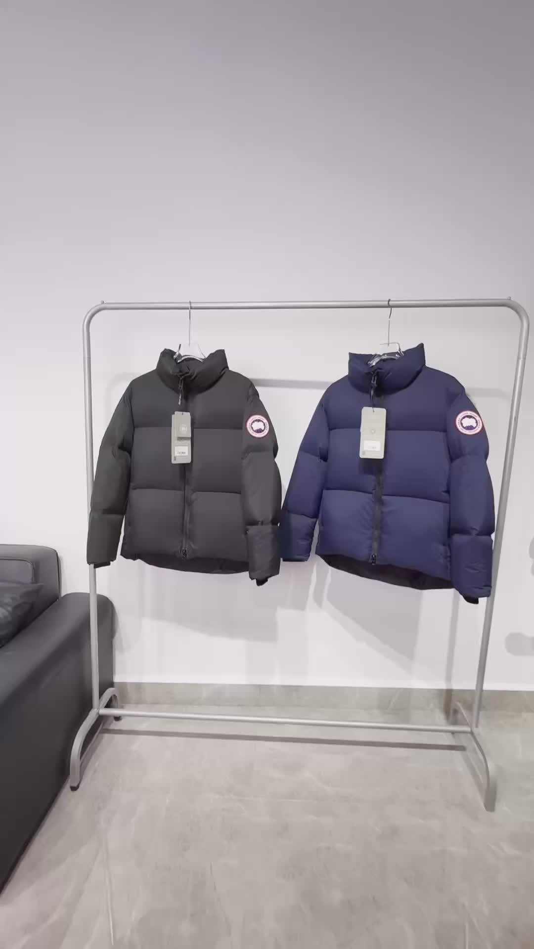 Canada Goose-Down jacket Men Code: MC4455 $: 189USD