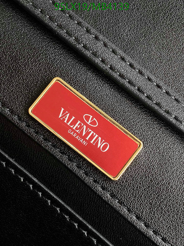 Valentino-Bag-4A Quality Code: MB4139 $: 95USD