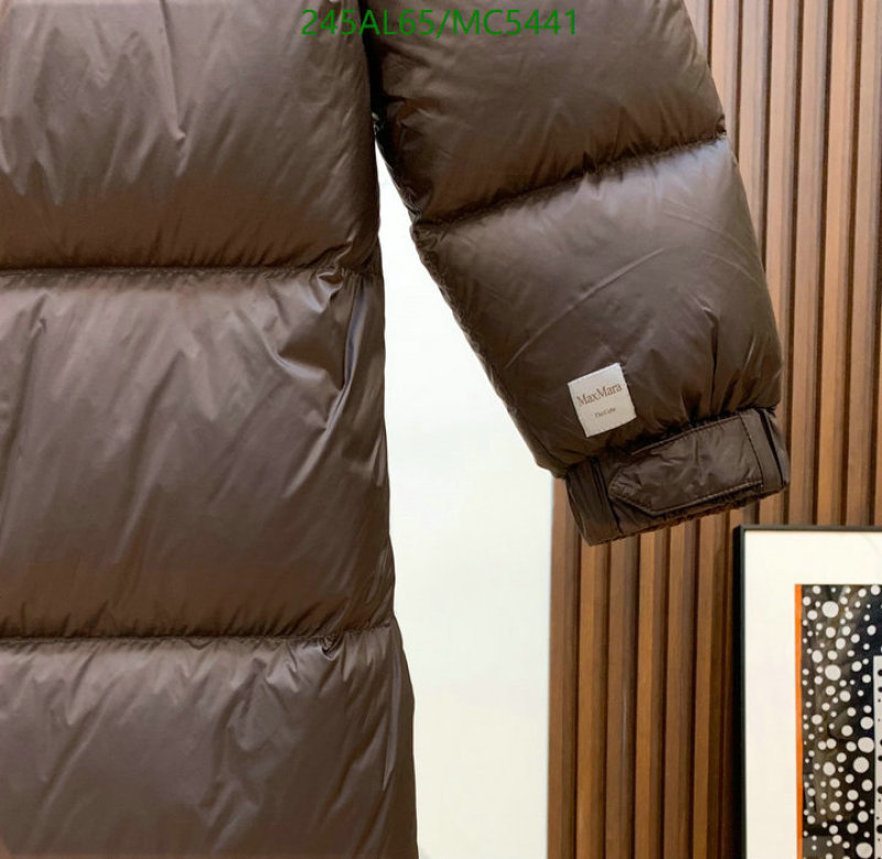 MaxMara-Down jacket Women Code: MC5441 $: 245USD