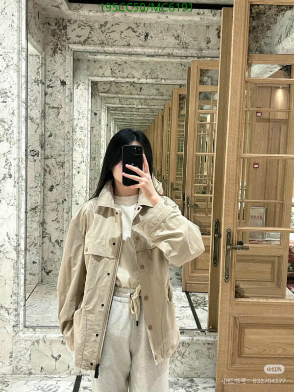 Moncler-Down jacket Women Code: MC6191 $: 195USD