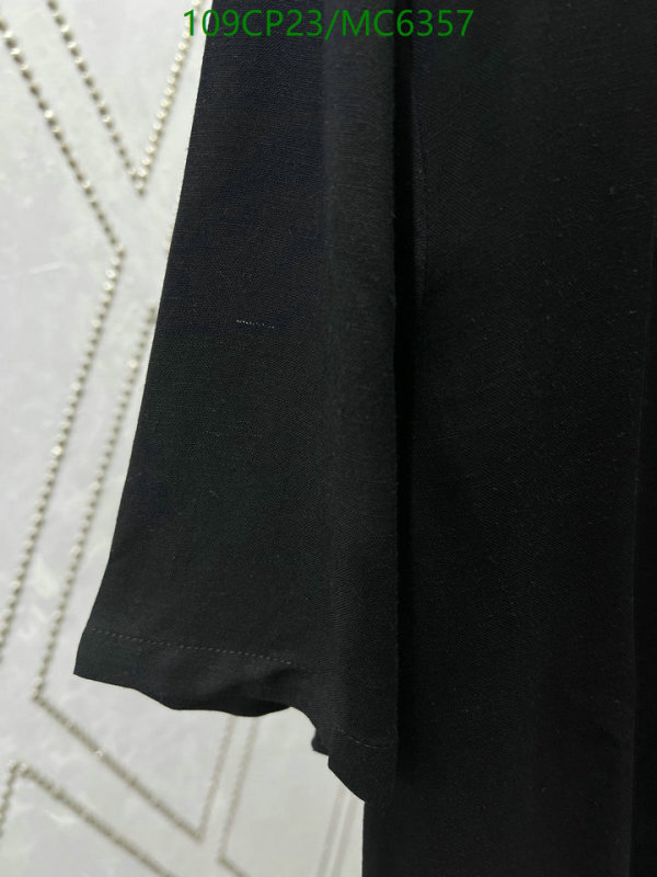 LV-Clothing Code: MC6357 $: 109USD