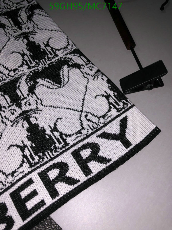 Burberry-Clothing Code: MC7147 $: 59USD