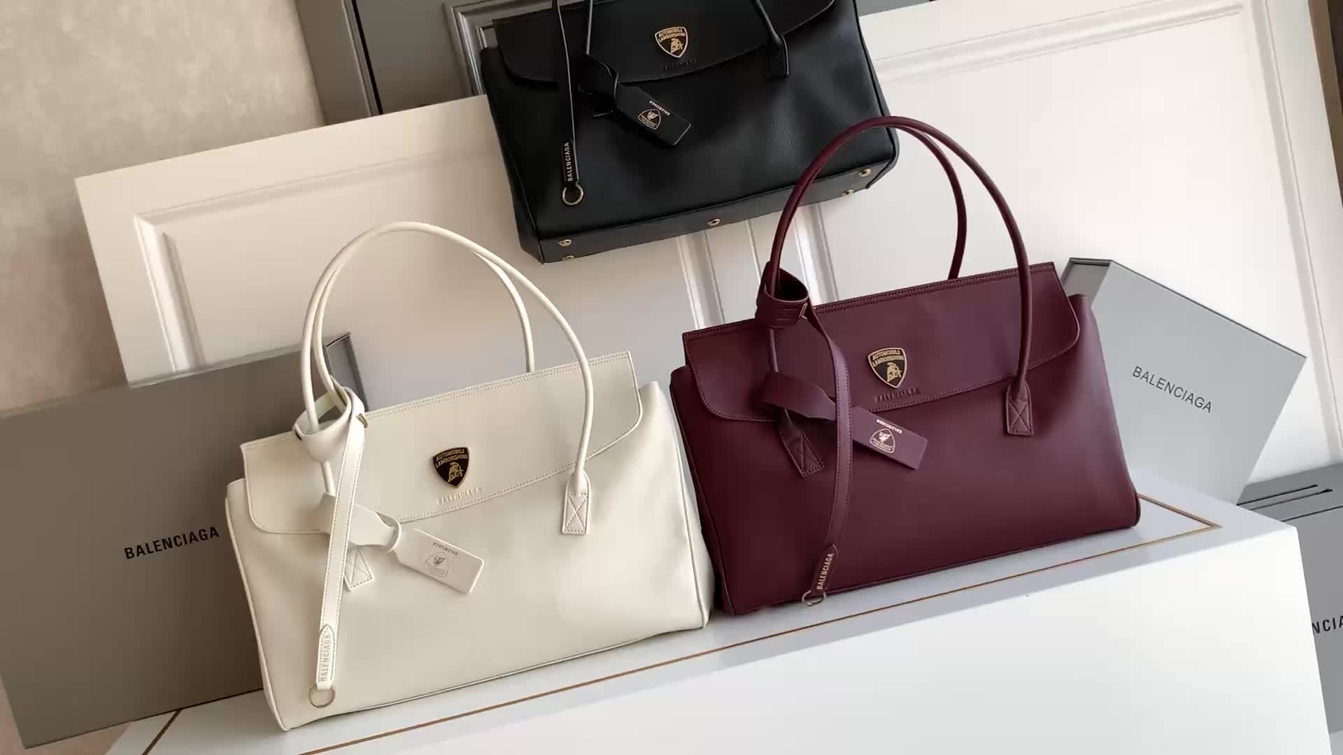Balenciaga-Bag-4A Quality Code: MB4131 $: 135USD
