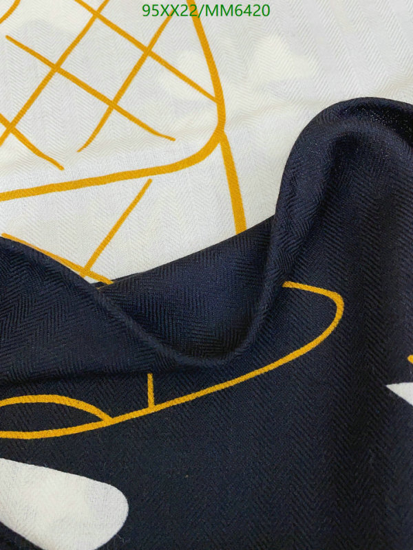 Chanel-Scarf Code: MM6420 $: 95USD