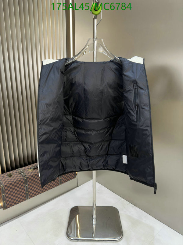 Moncler-Down jacket Women Code: MC6784 $: 175USD
