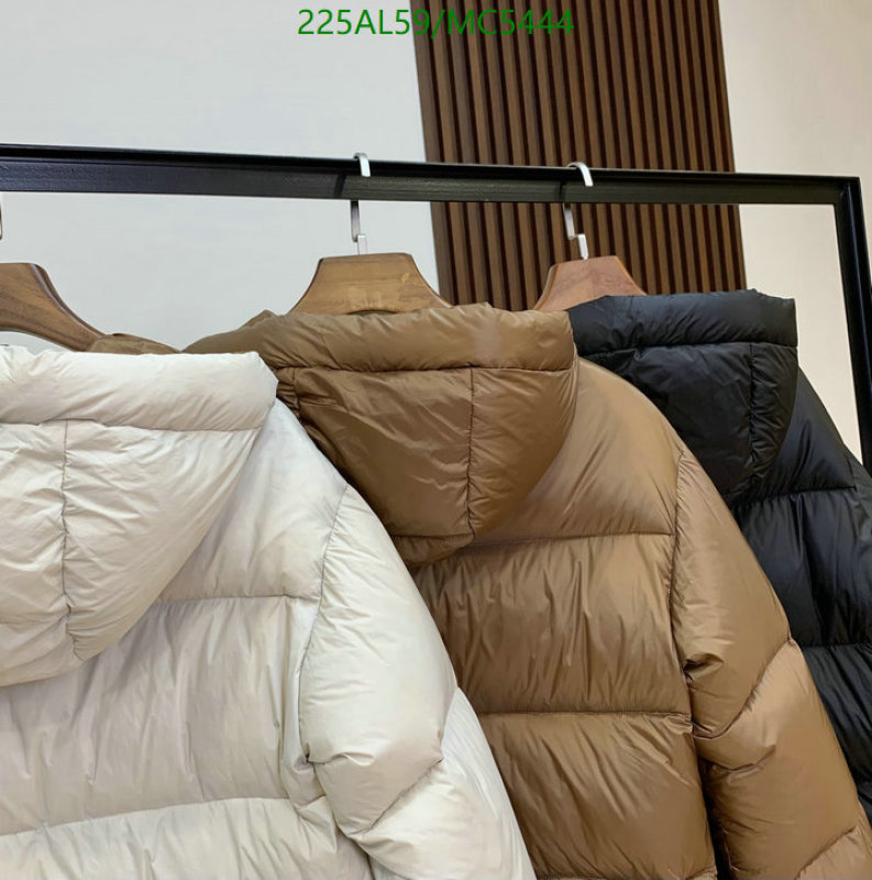 MaxMara-Down jacket Women Code: MC5444 $: 225USD