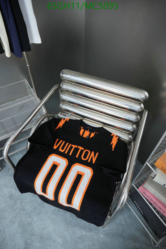 LV-Clothing Code: MC5095 $: 65USD