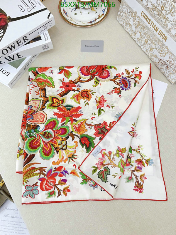 Dior-Scarf Code: MM7066 $: 65USD