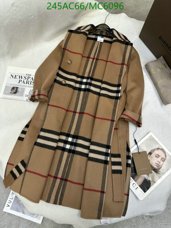 Burberry-Down jacket Women Code: MC6096 $: 245USD