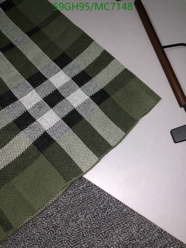 Burberry-Clothing Code: MC7148 $: 59USD