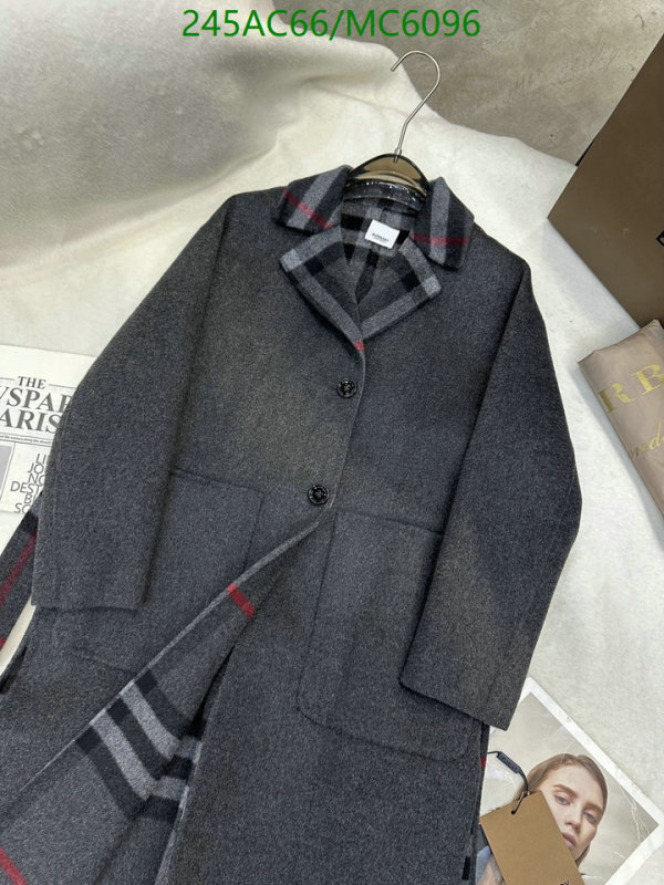 Burberry-Down jacket Women Code: MC6096 $: 245USD