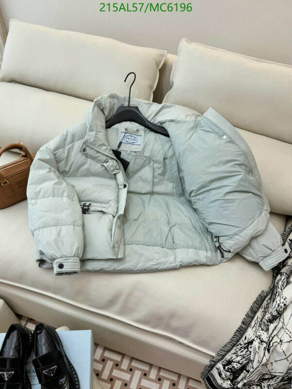 Prada-Down jacket Women Code: MC6196 $: 215USD