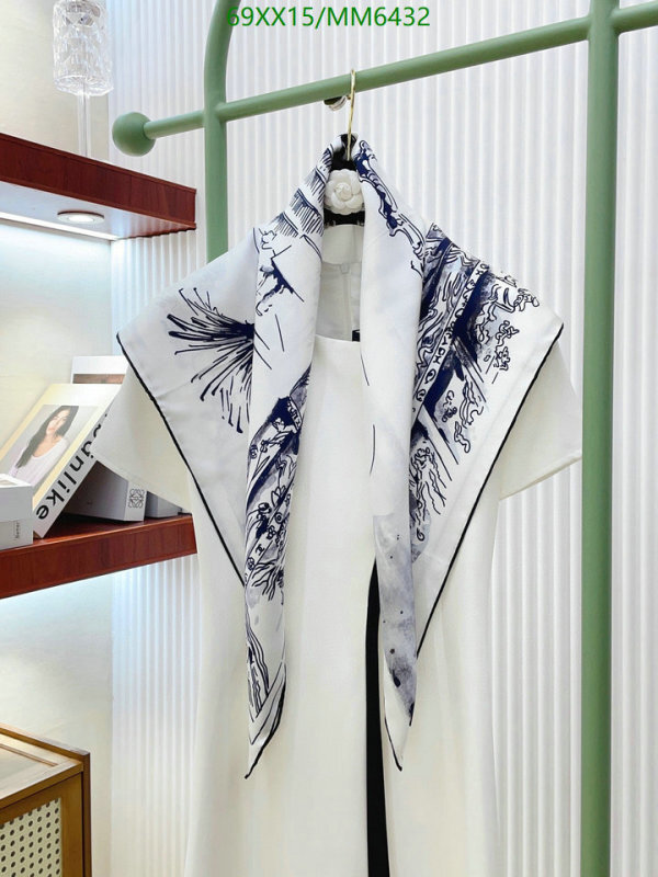 Chanel-Scarf Code: MM6432 $: 69USD