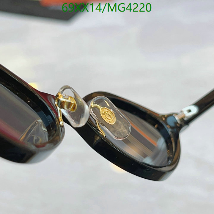 Cartier-Glasses Code: MG4220 $: 69USD