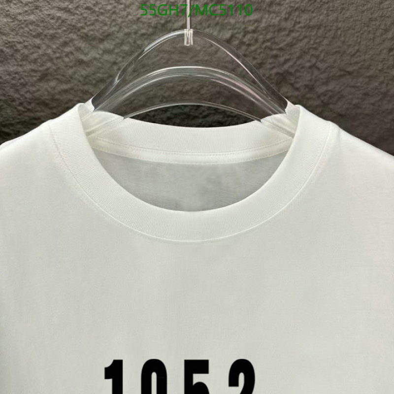 Moncler-Clothing Code: MC5110 $: 55USD