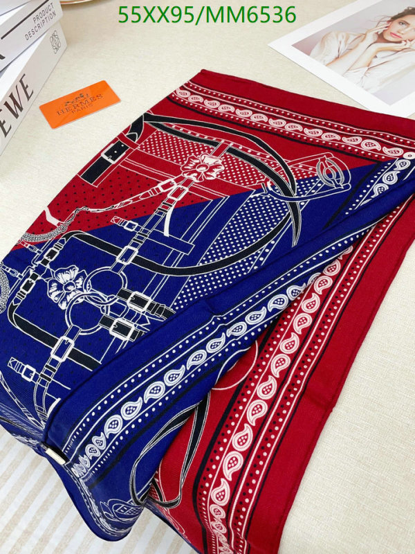 Hermes-Scarf Code: MM6536 $: 55USD
