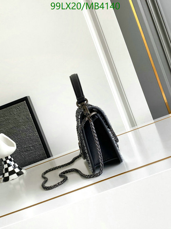Valentino-Bag-4A Quality Code: MB4140 $: 99USD
