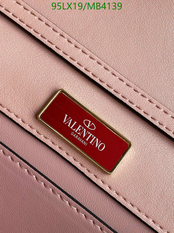 Valentino-Bag-4A Quality Code: MB4139 $: 95USD